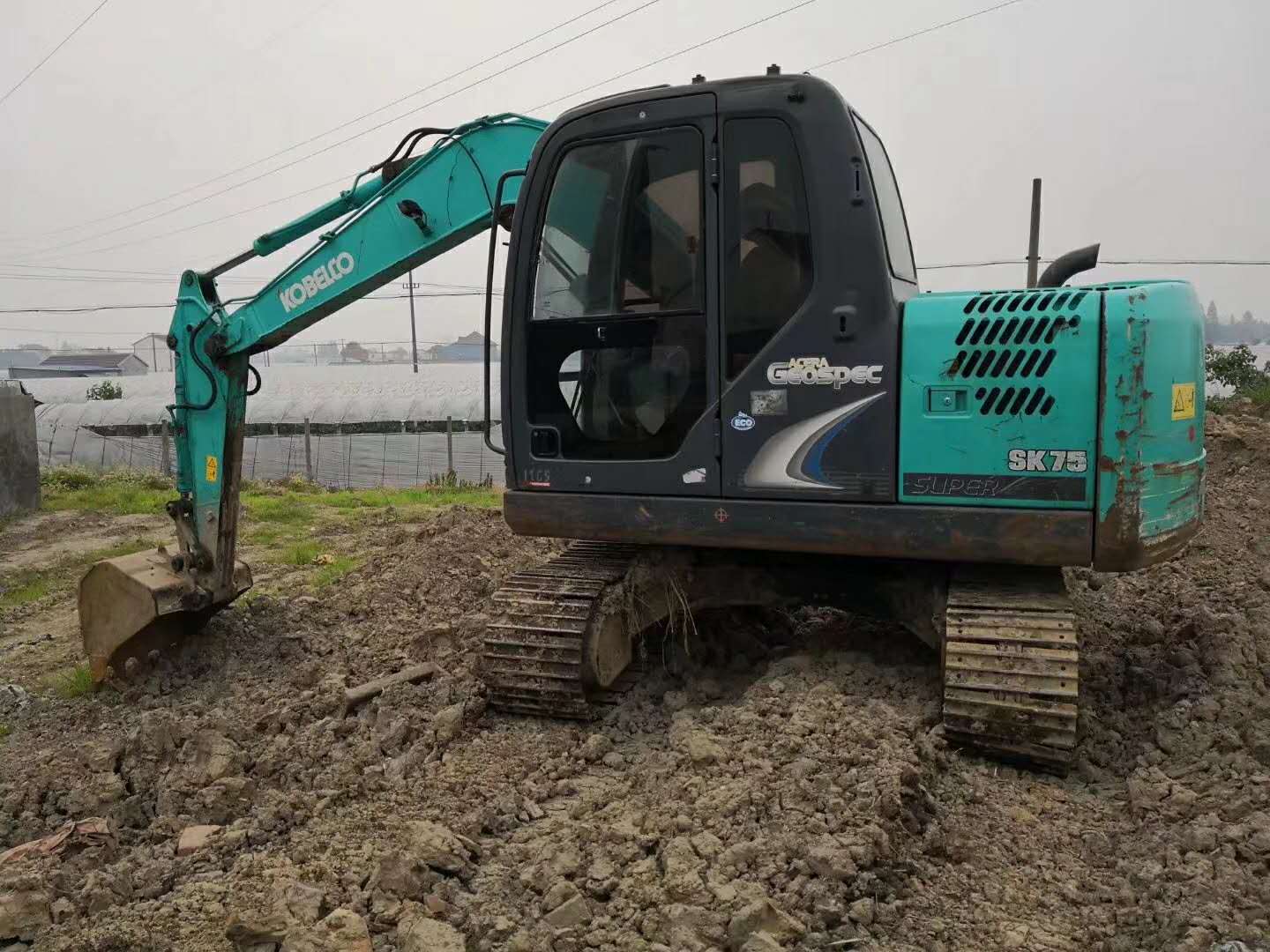 挖掘机保养注意事项.jpg 挖掘机保养注意事项.jpg