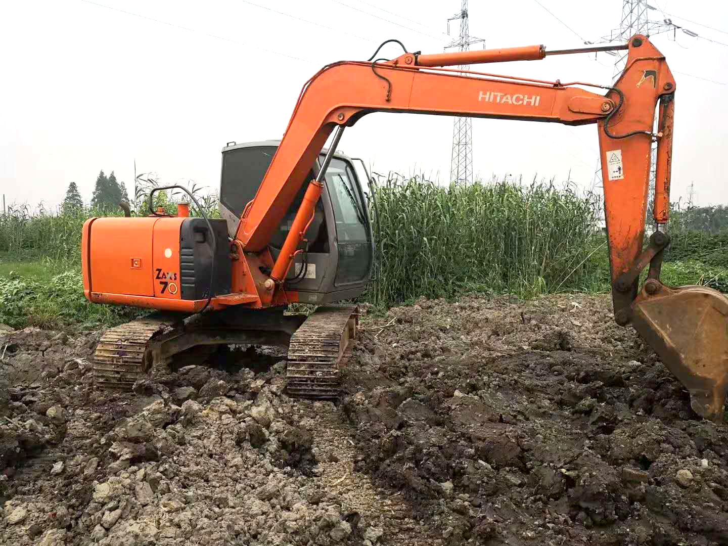 挖掘机常见报警灯.jpg 挖掘机常见报警灯.jpg