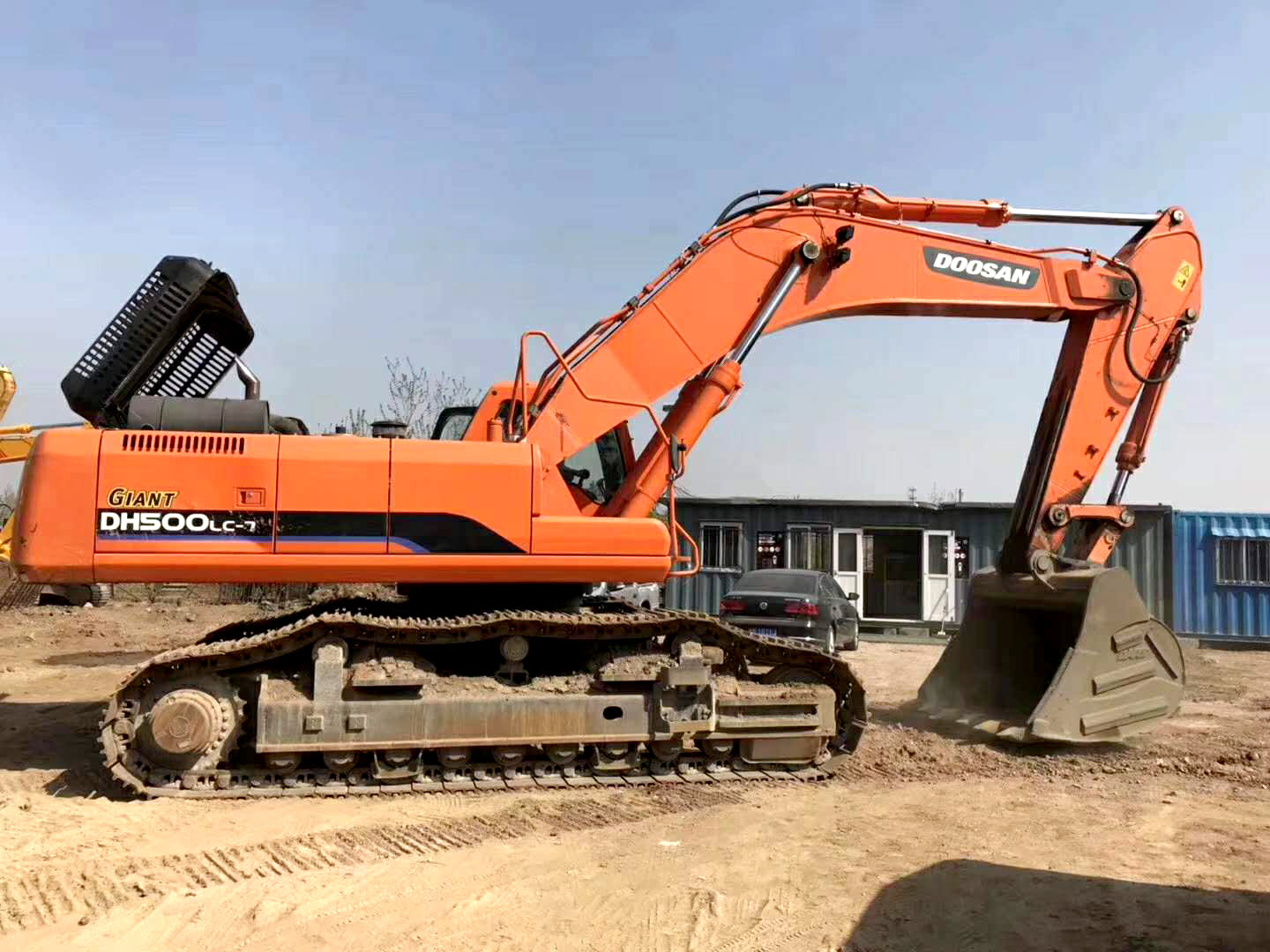 挖掘机显示屏上的警示灯.jpg 挖掘机显示屏上的警示灯.jpg