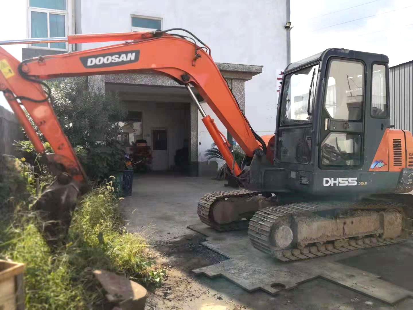 挖掘机厂家培训.jpg 挖掘机厂家培训.jpg