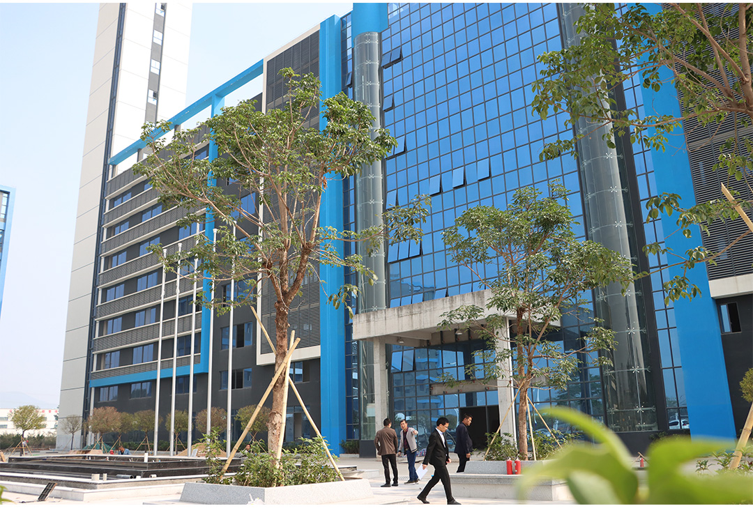 市政协原主席梁国安莅临肇庆新厂区调研工作_13.jpg 市政协原主席梁国安莅临肇庆新厂区调研工作_13.jpg