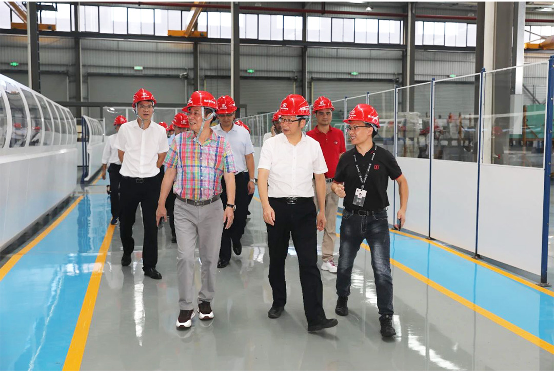 市政协原主席梁国安莅临肇庆新厂区调研工作_04.jpg 市政协原主席梁国安莅临肇庆新厂区调研工作_04.jpg